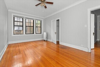 2348 W Addison St in Chicago, IL - Building Photo - Building Photo