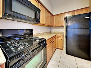 9533 Quitman Ave in Las Vegas, NV - Building Photo - Building Photo