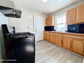 729 S 39th St in Louisville, KY - Foto de edificio - Building Photo