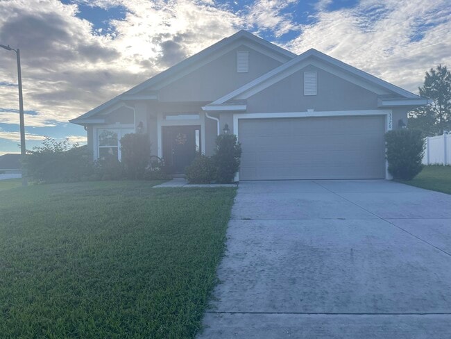 3376 N Michener Pt in Beverly Hills, FL - Foto de edificio - Building Photo