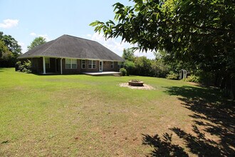 1820 Moorhill Estate Dr in Sumter, SC - Building Photo - Building Photo