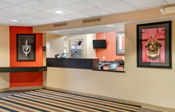 Furnished Studio-Detroit - Farmington Hills in Farmington Hills, MI - Building Photo - Building Photo