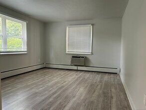 18 Sherman St in Hartford, CT - Building Photo - Building Photo