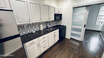 63 Madison St in Hoboken, NJ - Building Photo