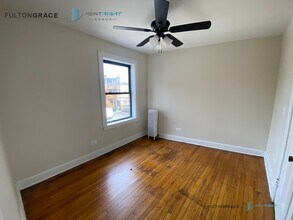 1700-1710 W Albion, Unit 1710 - 2W in Chicago, IL - Building Photo - Building Photo