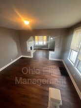 287 N Burgess Ave in Columbus, OH - Building Photo - Building Photo