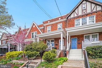 127 Longfellow St NW in Washington, DC - Building Photo - Building Photo