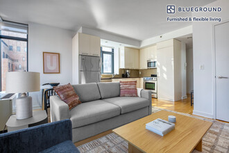 49 E 34th St in New York, NY - Building Photo - Building Photo