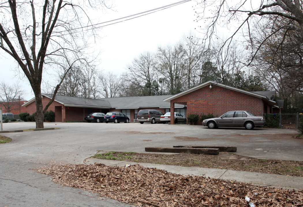 Cleveland Street Apartments in Gainesville, GA - Foto de edificio