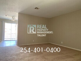 2214 Saulsbury Dr in Temple, TX - Building Photo