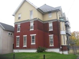 740 2nd St Apartments