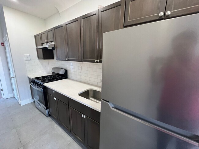 30 Elizabeth Ave in Newark, NJ - Building Photo - Building Photo