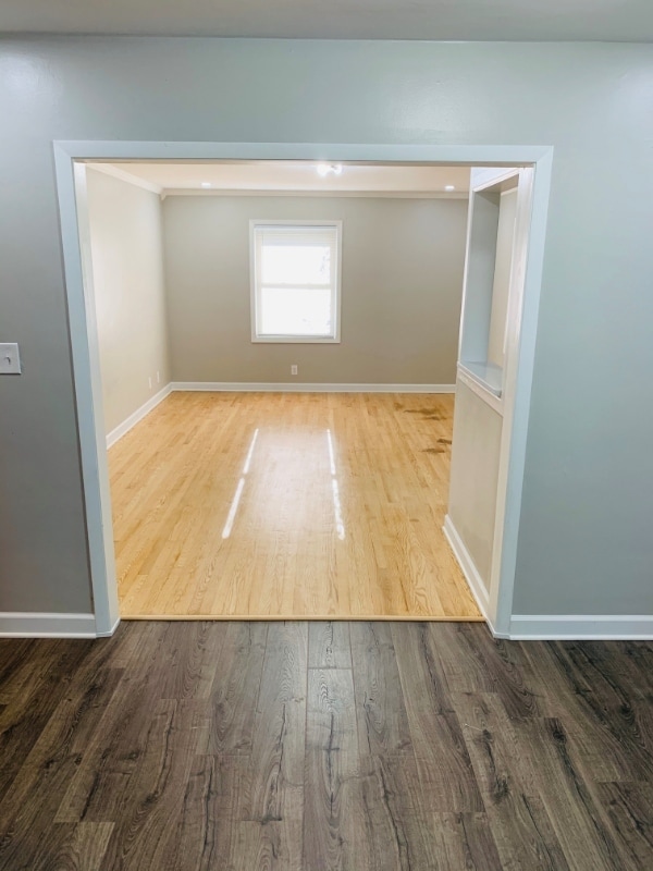 property at 2731 W Elm Rd