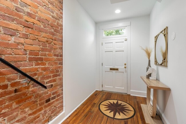 1683 35th St NW in Washington, DC - Building Photo - Building Photo