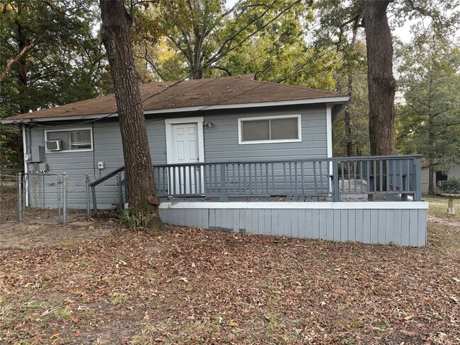 5958 Skylane Dr in Montgomery, TX - Building Photo - Building Photo