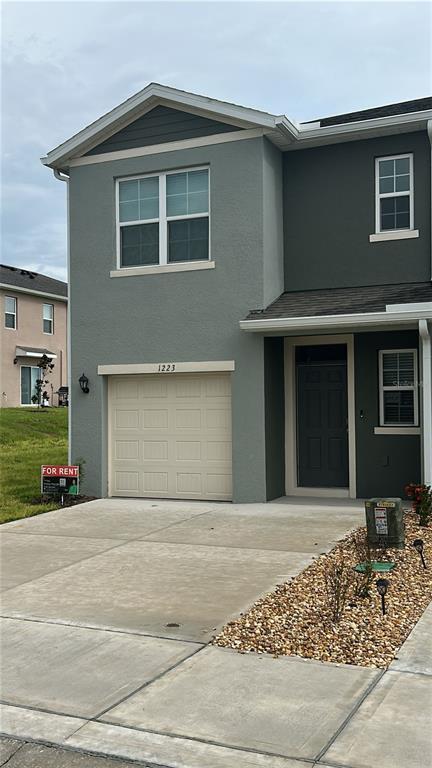 property at 1223 Draintree St