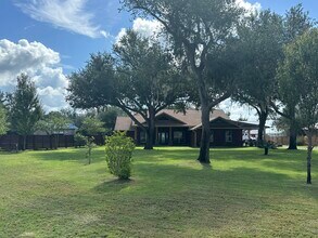 3610 Conwick Dr in Southport, FL - Building Photo - Building Photo