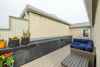 158 Wayne St in Jersey City, NJ - Building Photo - Building Photo