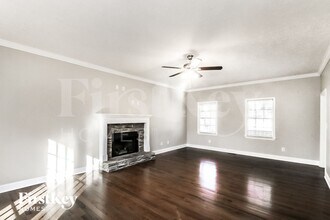 211 Bennett Farms Trail in Acworth, GA - Foto de edificio - Building Photo