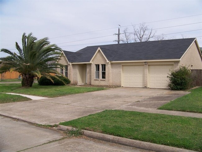 4742 Tain Dr in Houston, TX - Building Photo - Building Photo