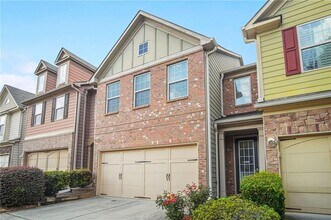 1539 Creek Bend Ln NW in Lawrenceville, GA - Building Photo - Building Photo