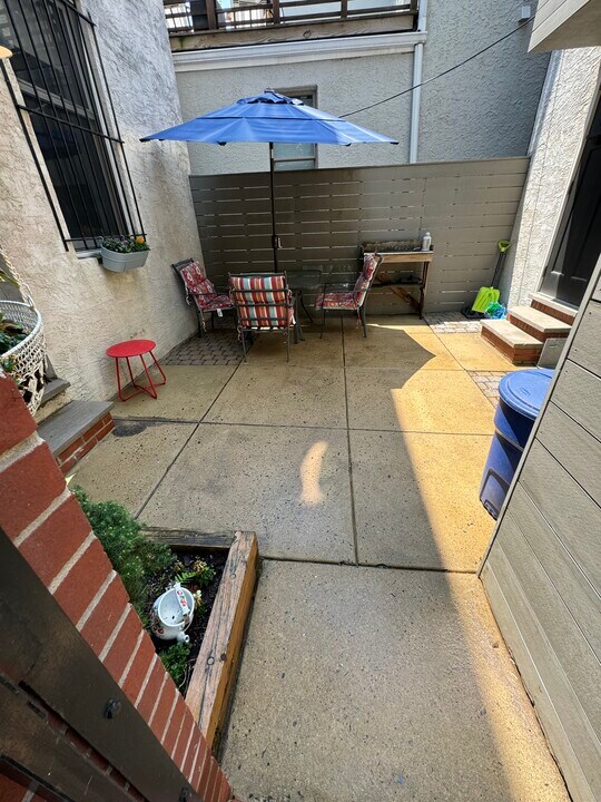 613 S 16th St, Unit Apt 1 in Philadelphia, PA - Building Photo