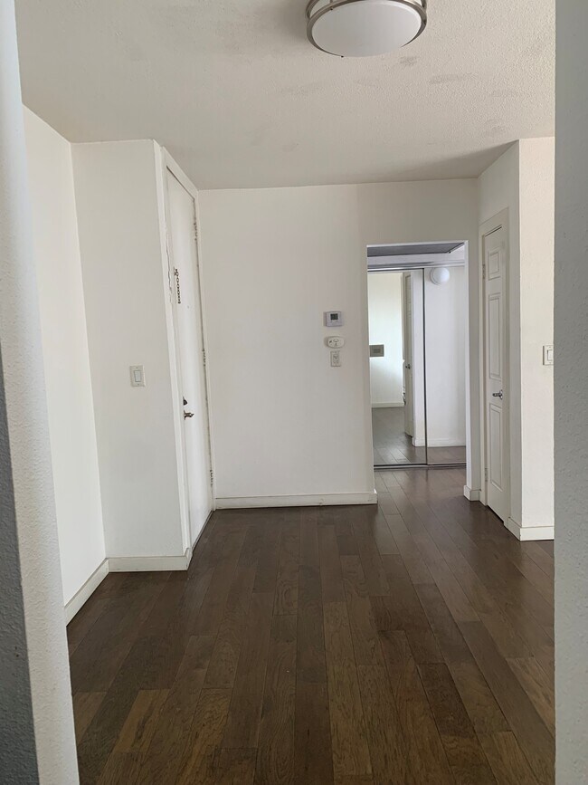 property at 141 S Clark Dr