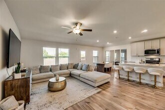 3320 Chasemoor Dr in Denton, TX - Building Photo - Building Photo