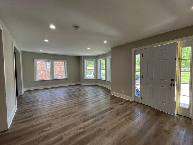 1436 Sharon St NW in Atlanta, GA - Building Photo - Building Photo