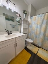 1204 Yeats Ct in O'Fallon, IL - Building Photo - Building Photo