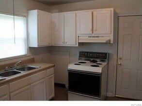 13 E Laburnum Ave in Richmond, VA - Building Photo - Building Photo