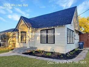 3245 Willing Ave in Fort Worth, TX - Building Photo - Building Photo