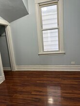 3307 N Albany Ave in Chicago, IL - Building Photo - Building Photo