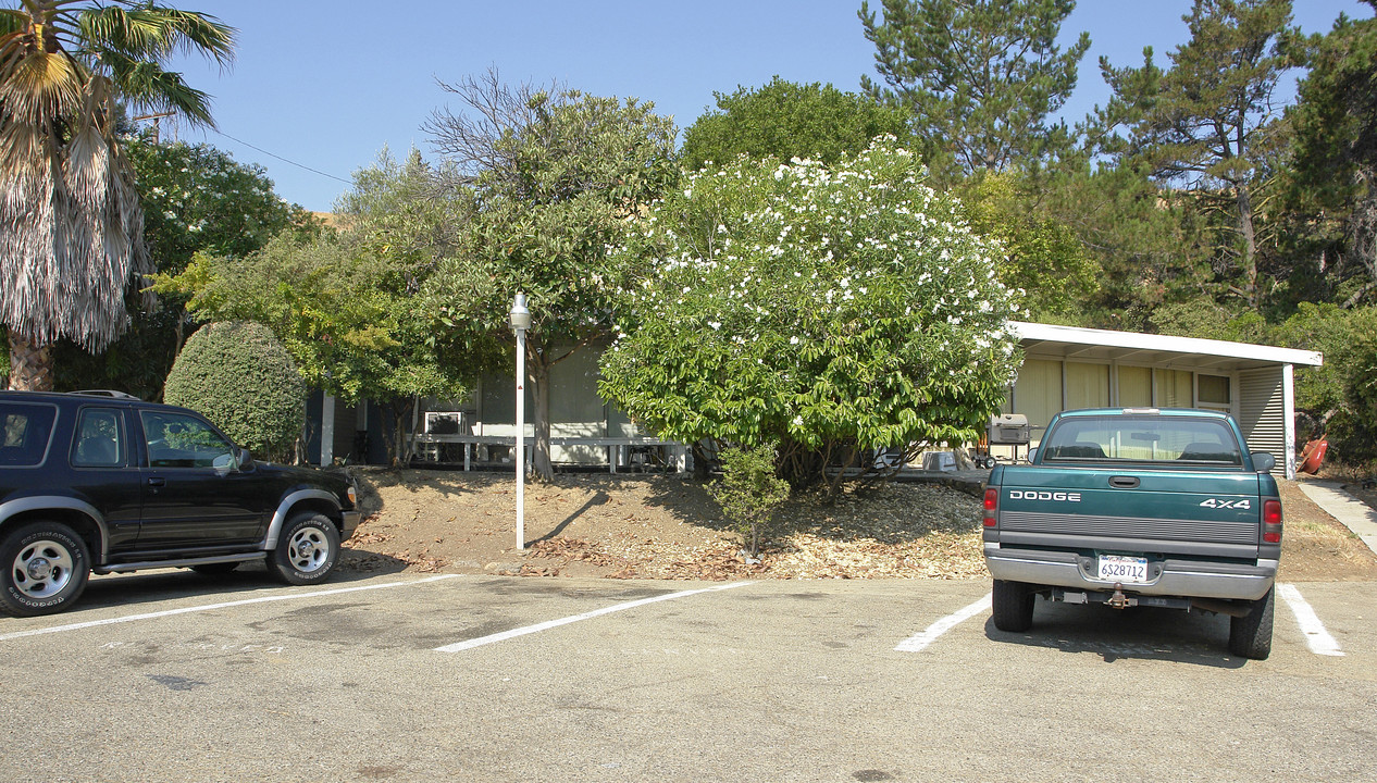 111-125 C St in Martinez, CA - Foto de edificio