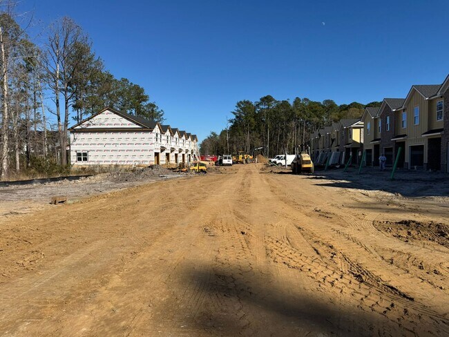 2589 Harris Trail Rd in Richmond Hill, GA - Building Photo - Building Photo