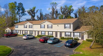 Springwood Townhomes in Tallahassee, FL - Foto de edificio - Building Photo