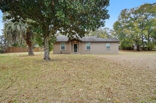 3445 Soutel Dr in Jacksonville, FL - Building Photo