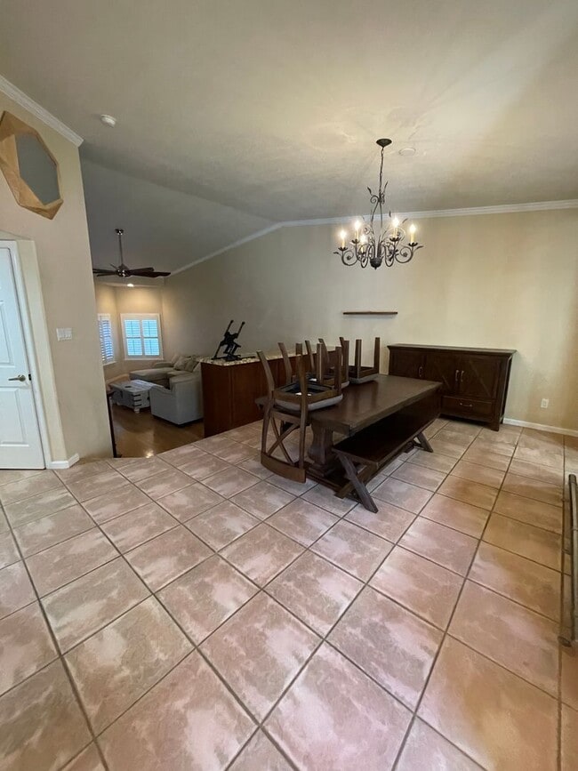 2122 S Terrace Way in Yuma, AZ - Building Photo - Building Photo