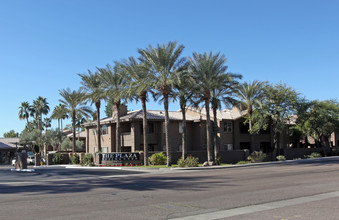 The Plaza Residences in Scottsdale, AZ - Building Photo - Building Photo