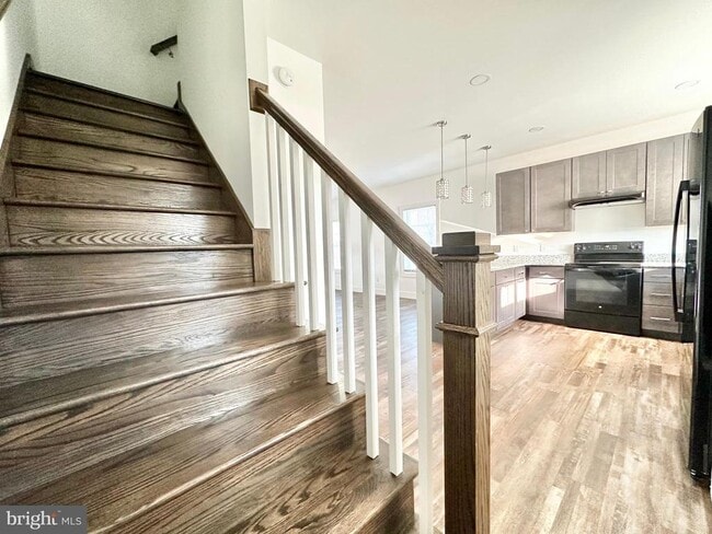 property at 350 N Main St