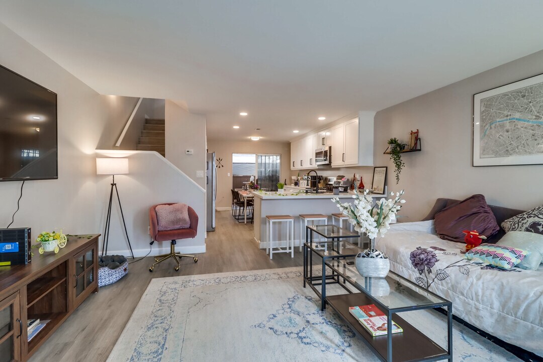 449 Colorado Ave, Unit D in Chula Vista, CA - Building Photo
