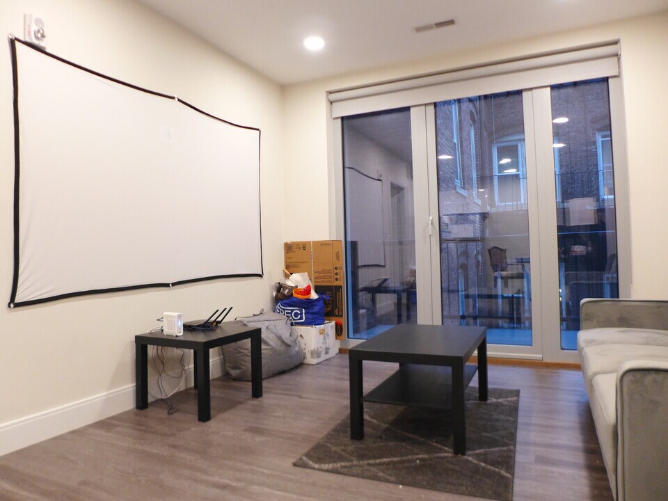 19 Saint Cyprians Pl in Boston, MA - Building Photo