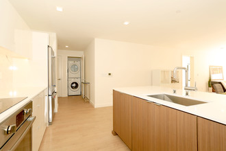 VELA Apartments in San Francisco, CA - Building Photo - Interior Photo