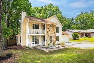 2568 Redfield Dr in Norcross, GA - Building Photo - Building Photo