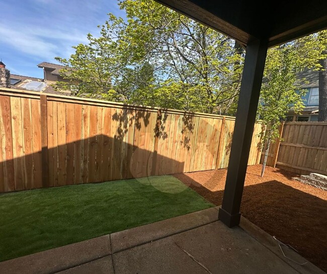 6935 Talloc Ave SE in Salem, OR - Building Photo - Building Photo
