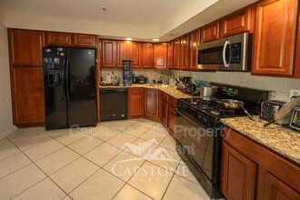 206 Matthews Drive in Newark, NJ - Building Photo - Building Photo