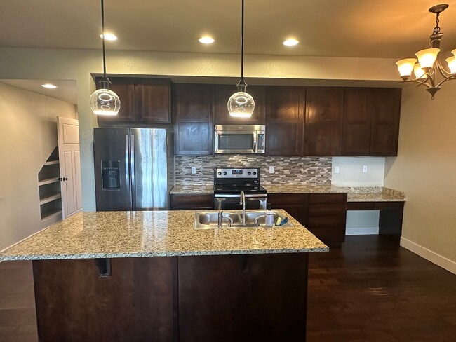 2045 Scarecrow Rd in Fort Collins, CO - Building Photo - Building Photo