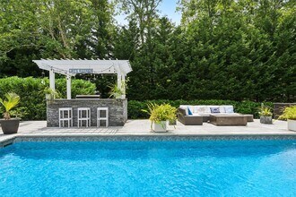 15 Blueberry Ln in Quogue, NY - Building Photo - Building Photo