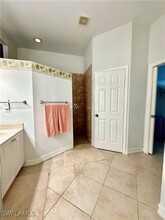 1151 Imperial Dr in Naples, FL - Building Photo - Building Photo
