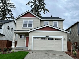 4333 Savannah Lp NE in Lacey, WA - Building Photo